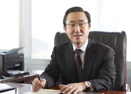 애국심에 감동한 동성그룹, 전역연기 장병 2명 특별채용
